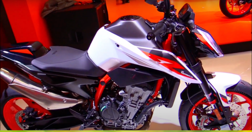 KTM 890 Duke 2024